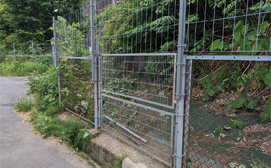 獣害防止柵への設置例